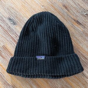 Patagonia Classic Black Ribbed Beanie